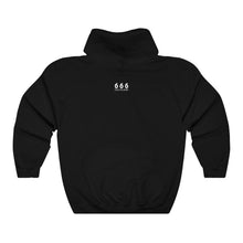 Load image into Gallery viewer, P*GGING HOODIE
